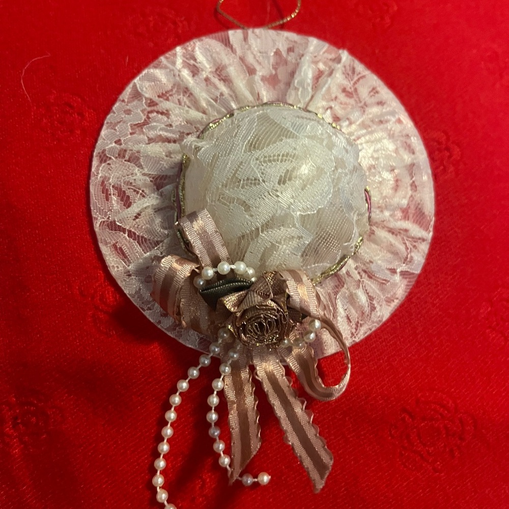 Charming Lace and Ribbon Holiday Ornament